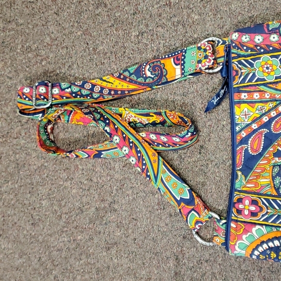 Vera Bradley crossbody bag - Picture 3 of 10